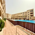 Oceanside In Apartment